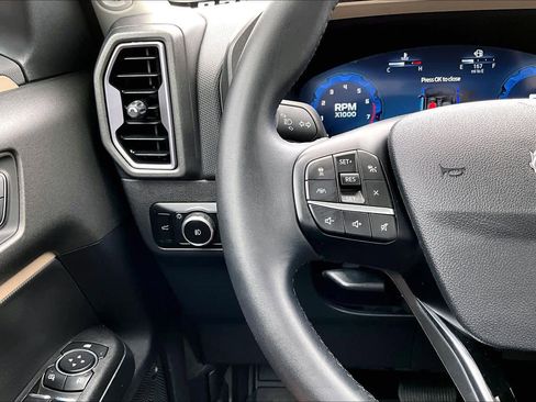 Certified 2025 Ford Bronco Sport Big Bend w/ Convenience Package image 24