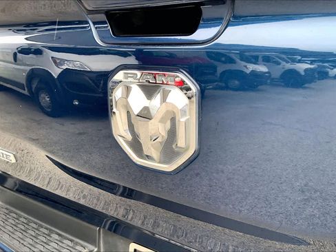 Used 2020 RAM 1500 Laramie w/ Sport Appearance Package AWD/4WD image 26