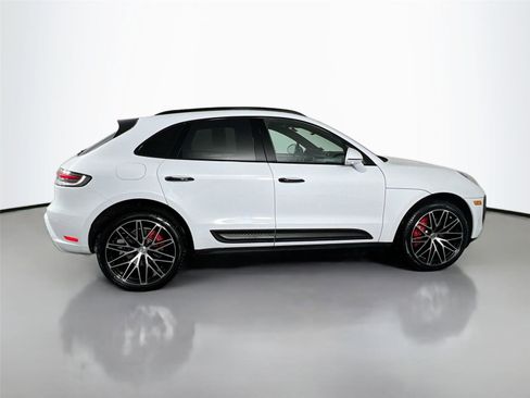 Used 2023 Porsche Macan S image 7