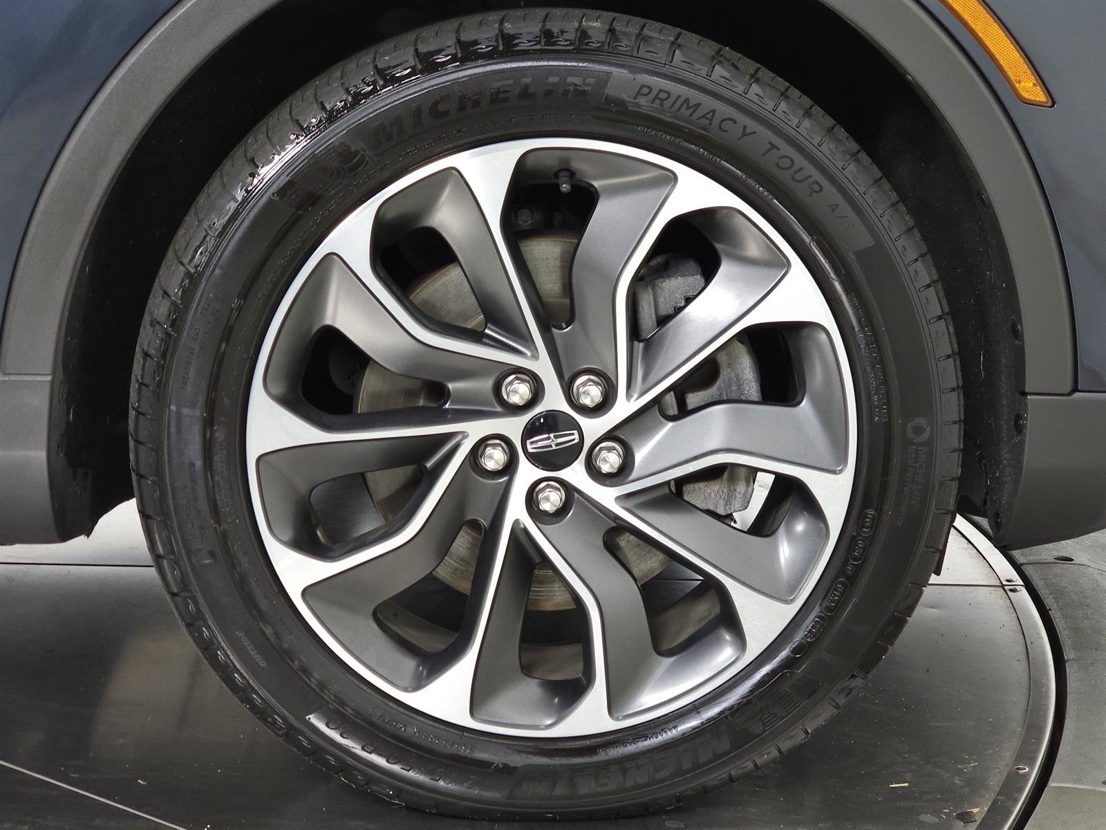 Used 2021 Lincoln Nautilus Reserve AWD/4WD image 11