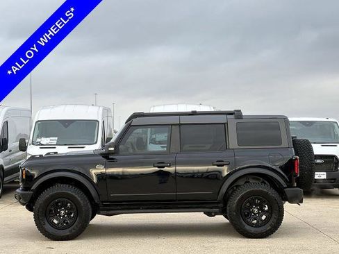 Certified 2023 Ford Bronco Wildtrak image 3