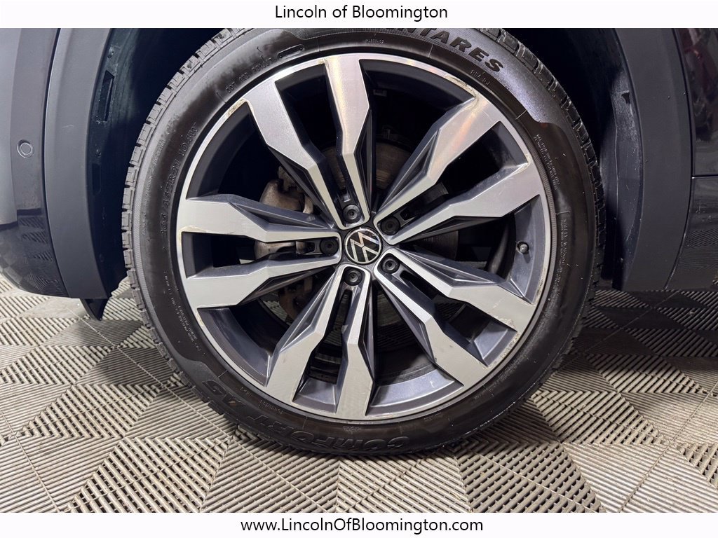Used 2023 Volkswagen Atlas SEL Premium AWD/4WD image 19