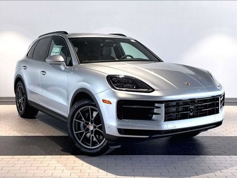 New 2026 Porsche Cayenne AWD/4WD image 9