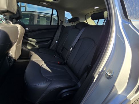 Used 2019 Buick Envision Premium w/ LPO, Active Package image 16