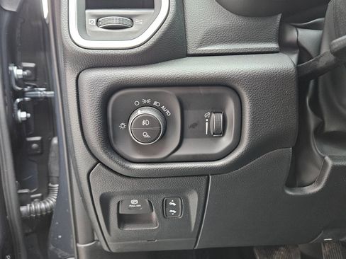 New 2026 RAM 1500 Big Horn AWD/4WD image 18