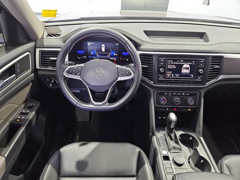 Used 2023 Volkswagen Atlas SE AWD/4WD image 14
