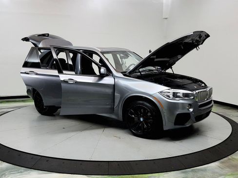 Used 2018 BMW X5 xDrive50i image 10