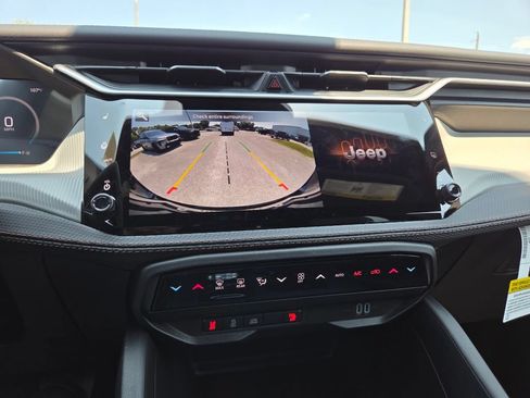 New 2026 Jeep Cherokee Limited AWD/4WD image 21