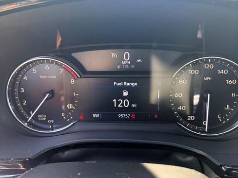 Used 2020 Cadillac XT6 Premium Luxury FWD image 11