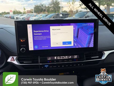 Used 2025 Toyota Sienna Platinum AWD/4WD image 34