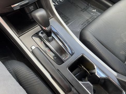 Used 2015 Honda Accord LX image 20