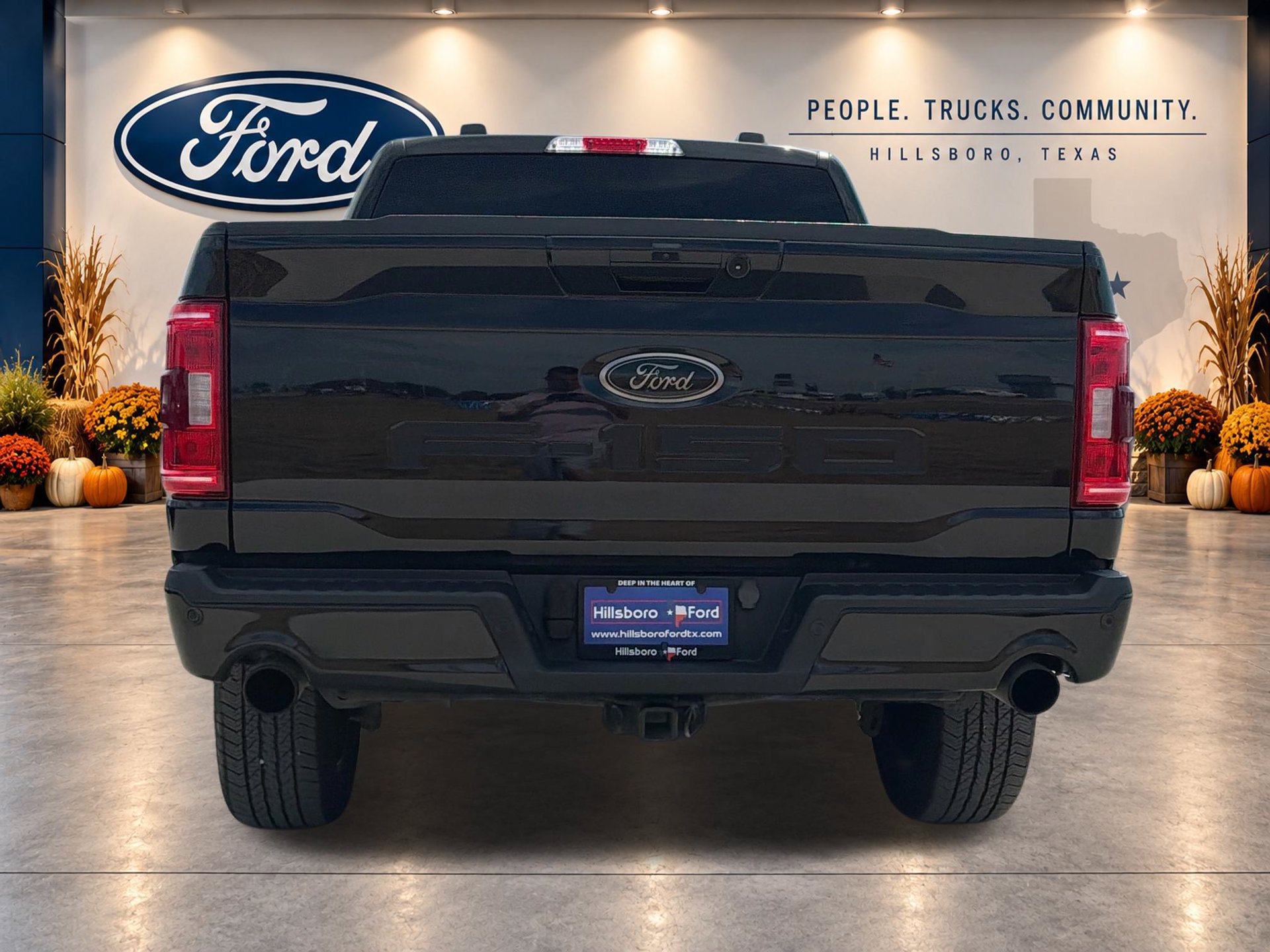 Used 2023 Ford F150 XLT w/ Equipment Group 302A High AWD/4WD image 6