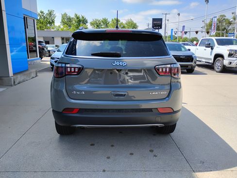 Used 2023 Jeep Compass Limited AWD/4WD image 15