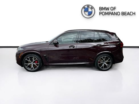 Used 2024 BMW X5 xDrive50e w/ Executive Package AWD/4WD image 4