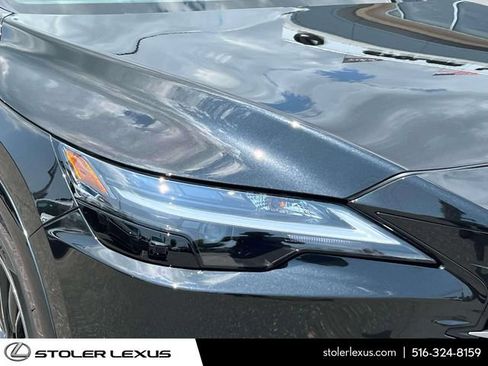 Used 2025 Lexus RX 350 Premium w/ Accessory Package AWD/4WD image 13