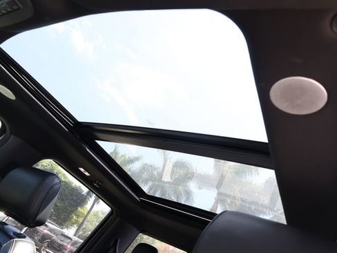 Used 2023 Ford F150 Raptor image 19