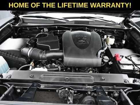 Used 2021 Toyota Tacoma TRD Sport w/ TRD Premium Sport Package AWD/4WD image 50
