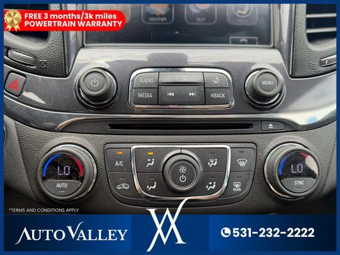 Used 2019 Chevrolet Impala Premier FWD image 31