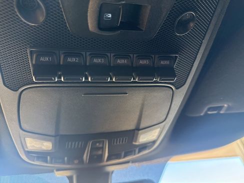 Used 2018 Ford F150 Raptor w/ Equipment Group 802A Luxury image 23