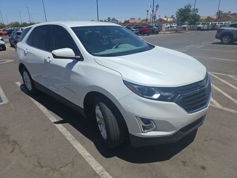 Used 2020 Chevrolet Equinox LT FWD image 4