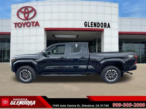 Certified 2024 Toyota Tacoma TRD Sport AWD/4WD image 6