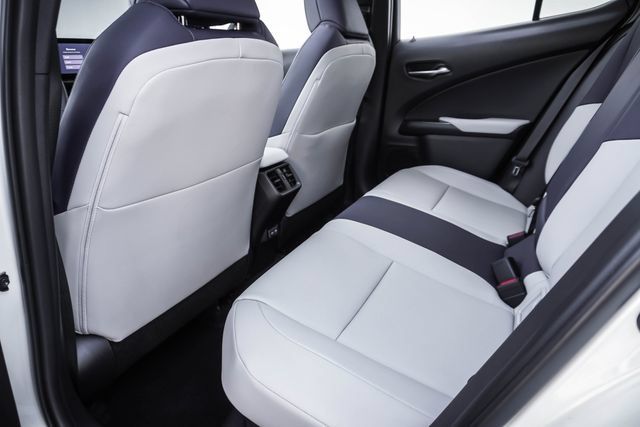 Certified 2025 Lexus UX 300h FWD w/ Accessory Package (Z2) image 21