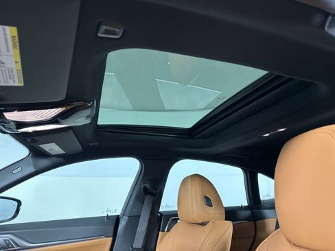 New 2026 BMW i4 xDrive40i w/ Premium Package image 9