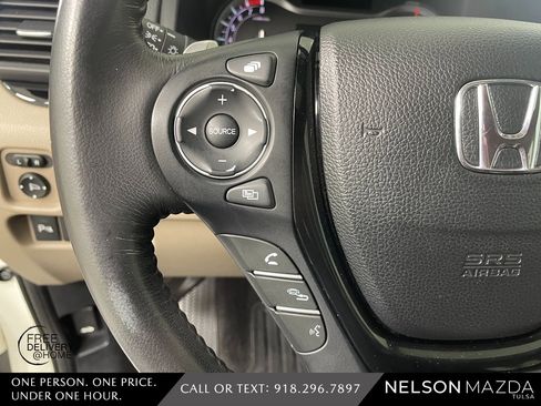 Used 2017 Honda Pilot Touring image 26