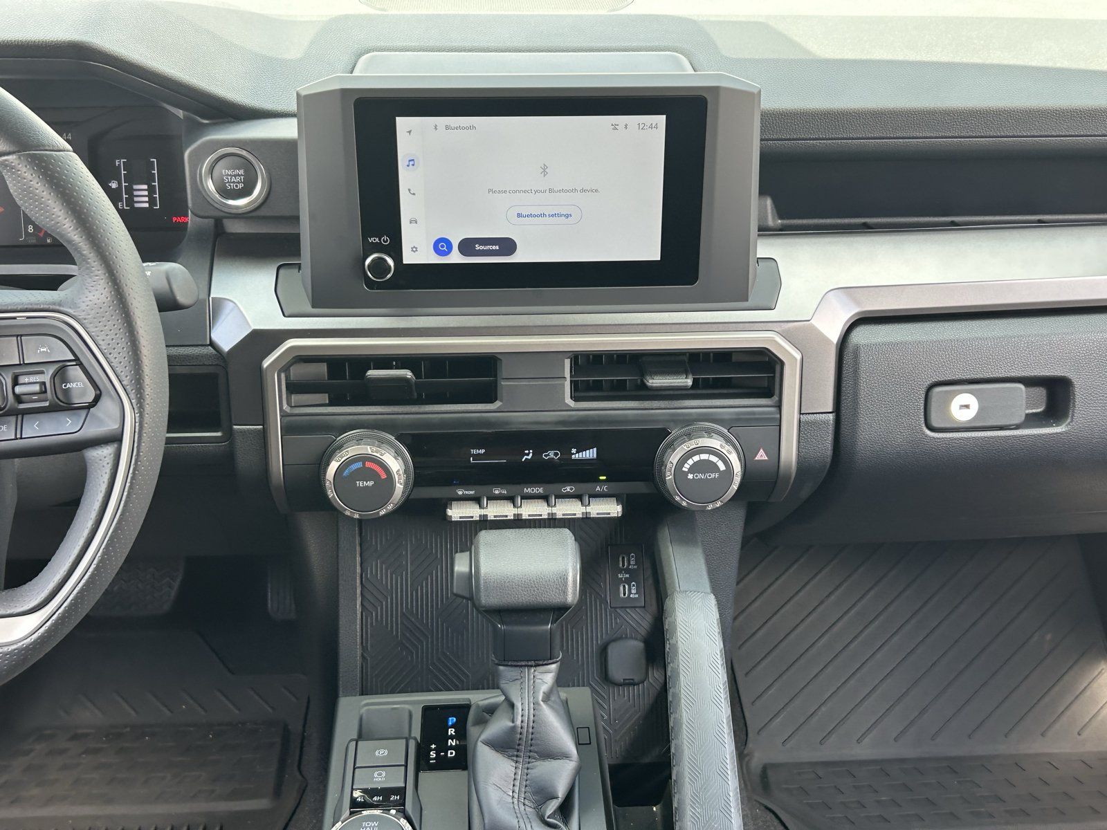 Used 2026 Toyota 4Runner SR5 AWD/4WD image 16