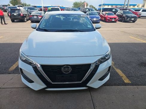Used 2020 Nissan Sentra SV FWD image 9