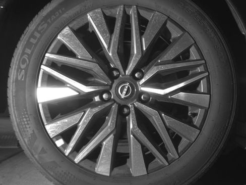 Used 2025 Nissan Altima 2.5 SV image 15