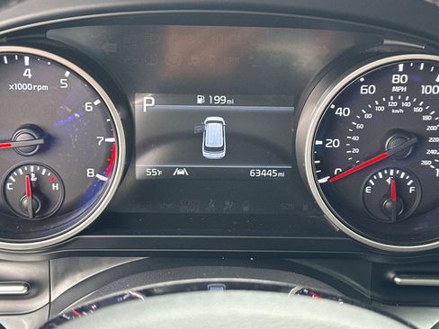 Certified 2023 Kia Carnival LX image 27