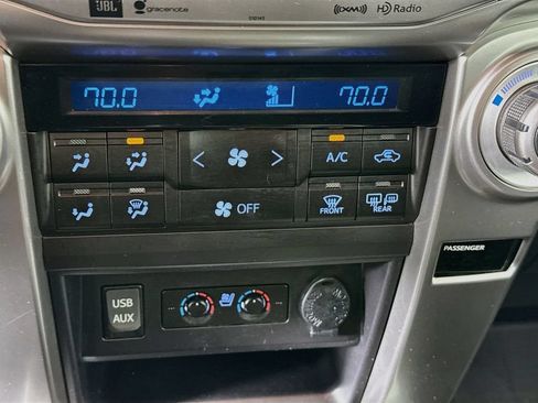 Used 2016 Toyota 4Runner Limited AWD/4WD image 17
