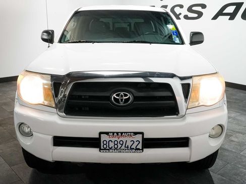 Used 2006 Toyota Tacoma PreRunner RWD image 6