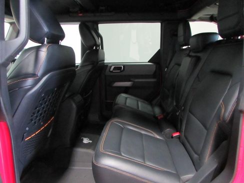 Used 2022 Ford Bronco Badlands AWD/4WD image 15