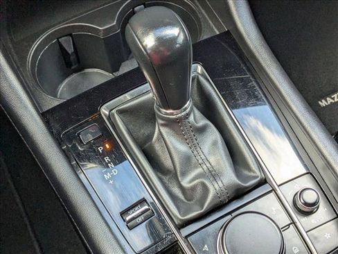 Used 2022 MAZDA MAZDA3 s image 12