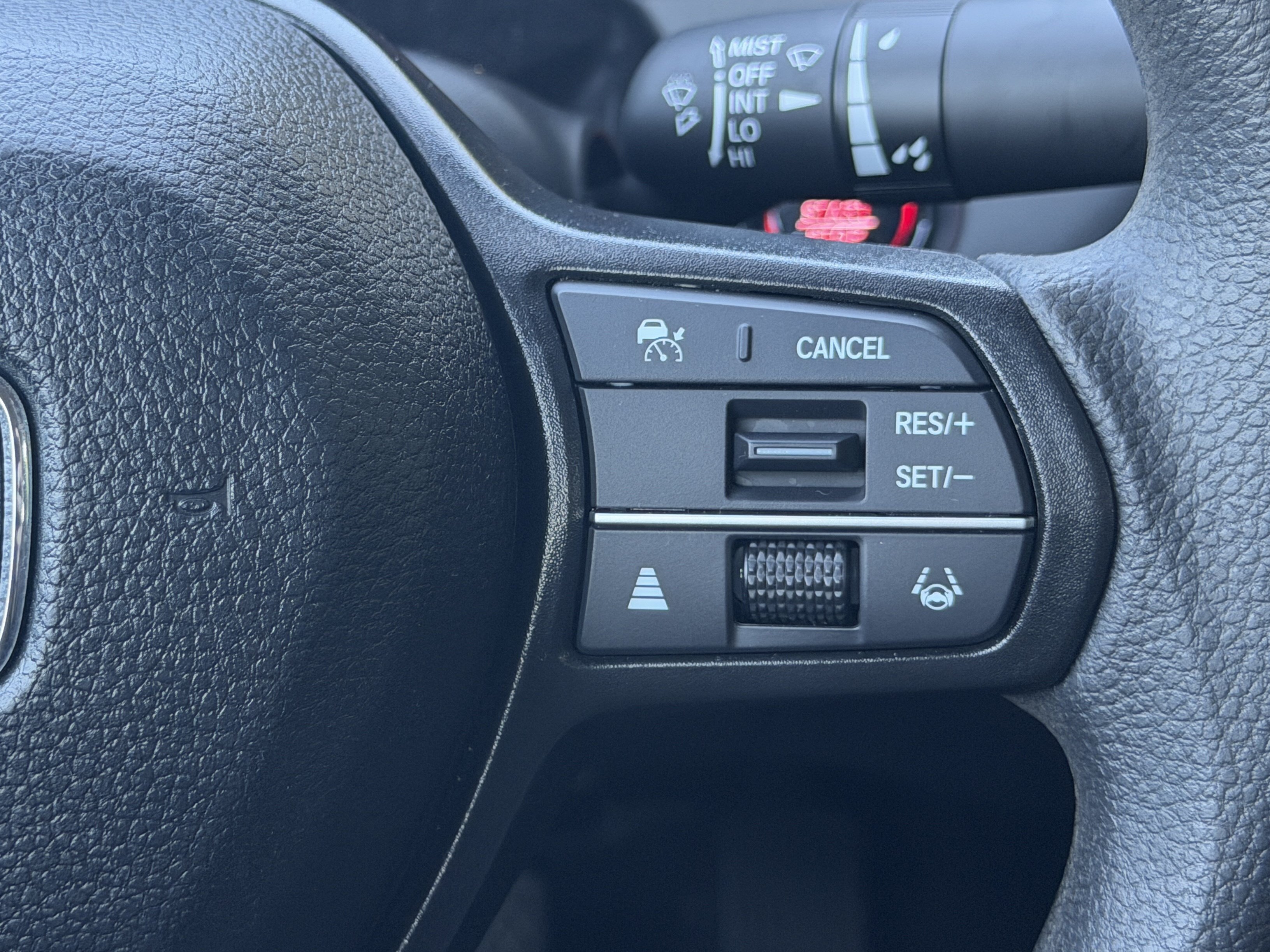 Used 2025 Honda Accord LX image 30