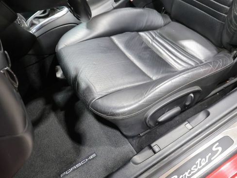 Used 2001 Porsche Boxster S RWD image 12