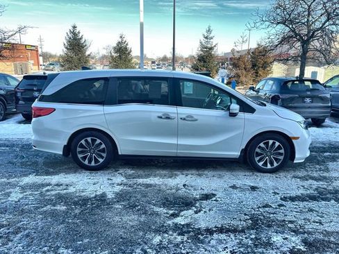 Used 2022 Honda Odyssey EX-L image 11