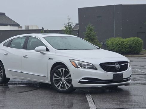 Used 2018 Buick LaCrosse Premium w/ Driver Confidence Package #2 AWD/4WD image 2