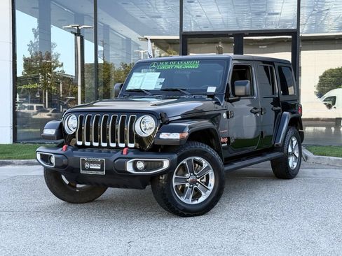 Used 2021 Jeep Wrangler Unlimited Sahara AWD/4WD image 2