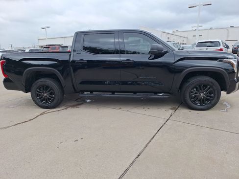 Used 2026 Toyota Tundra SR5 AWD/4WD image 7