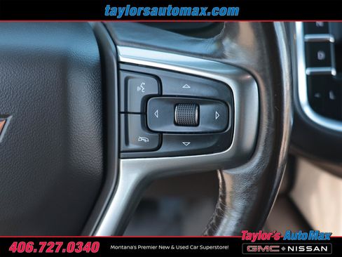Used 2021 Chevrolet Tahoe Z71 w/ Luxury Package AWD/4WD image 35