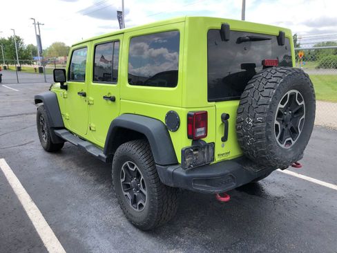 Used 2016 Jeep Wrangler Unlimited Rubicon AWD/4WD image 5