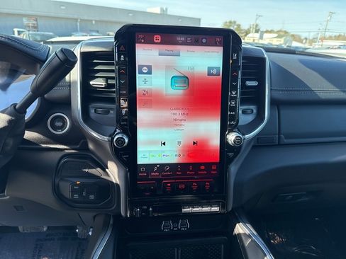 Used 2025 RAM 2500 Laramie image 12