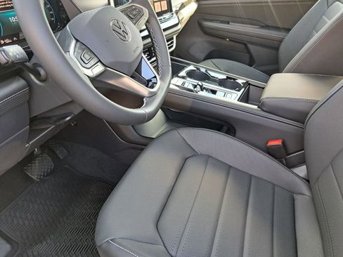 New 2026 Volkswagen Atlas Cross Sport SEL image 17