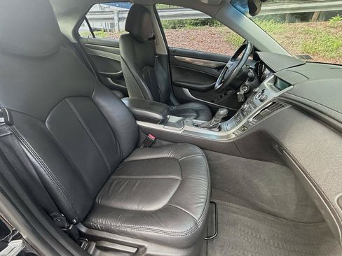 Used 2011 Cadillac CTS Sedan RWD image 18