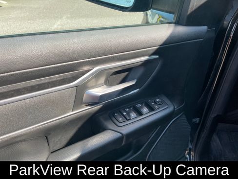 Used 2021 RAM 1500 Big Horn image 12