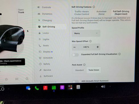 Used 2022 Tesla Model Y Long Range AWD/4WD image 18
