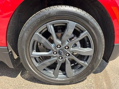 Used 2023 Chevrolet Equinox RS FWD image 31